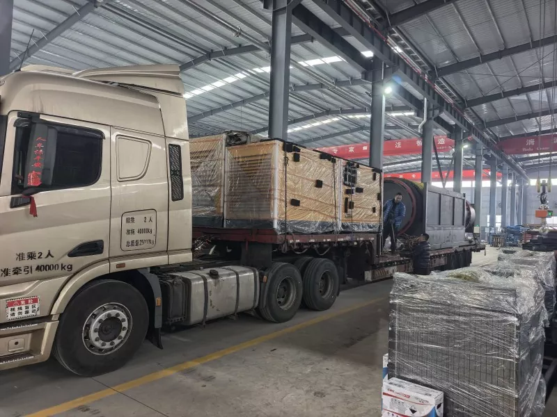 Jinqi Mining Machinery sender et parti med trommelskillende og støttende utstyr til Russland